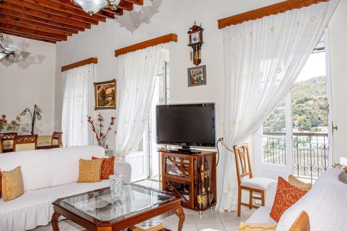 Neoclassical Splendor Unique Experience In Leros Panteli Exterior photo