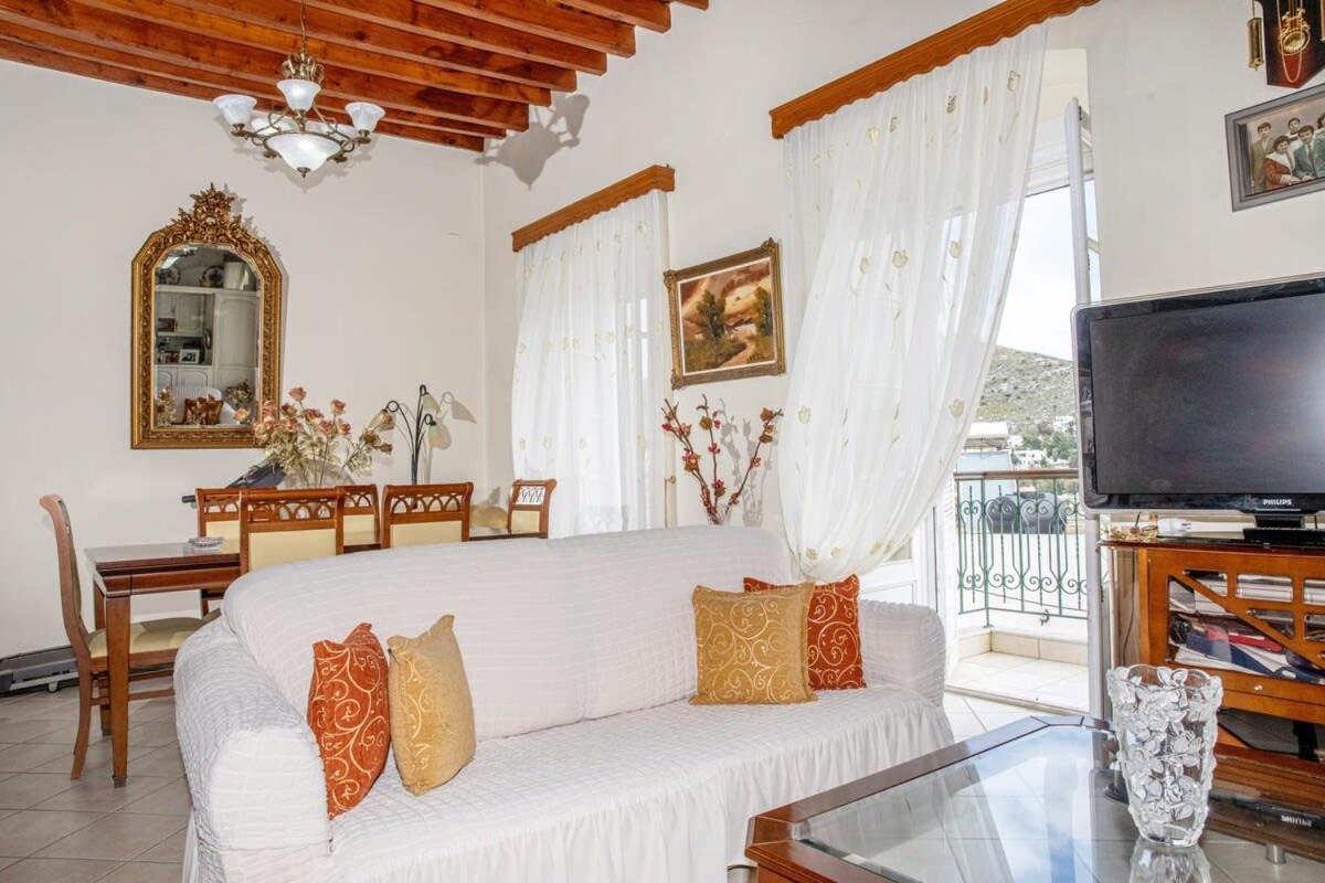 Neoclassical Splendor Unique Experience In Leros Panteli Exterior photo